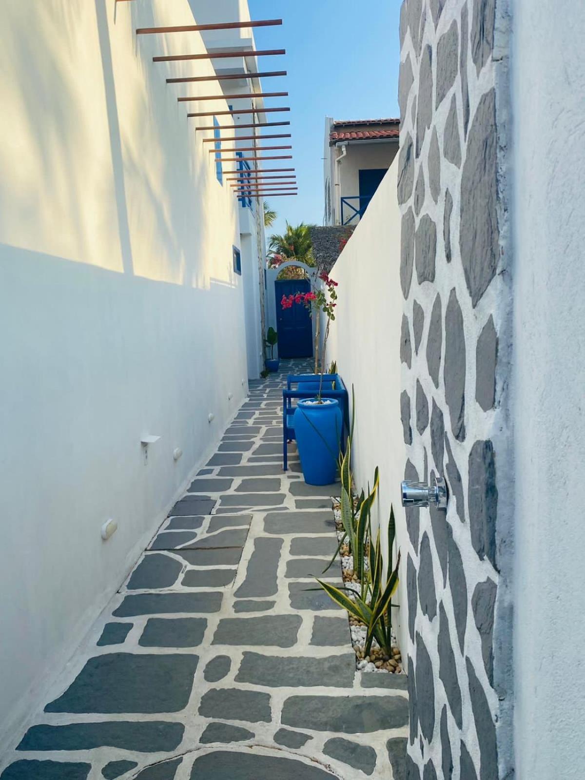 Meditarranee Residence 卡莫辛 外观 照片